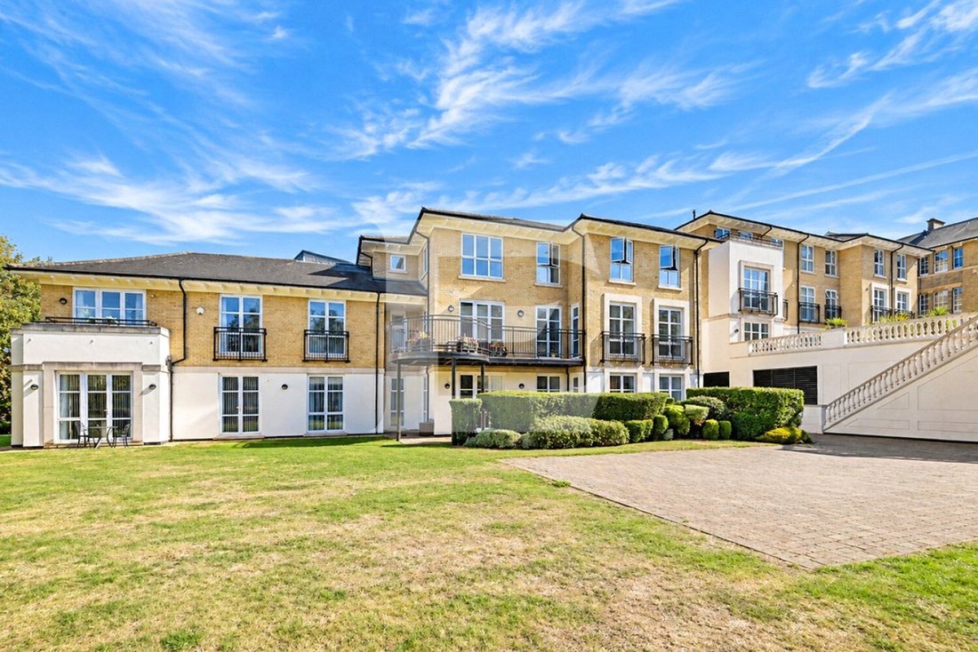 Apartment in Mill Hill, Barnet, England 3 - 19094214