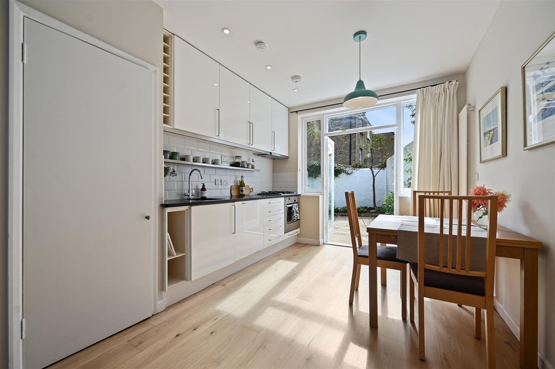 House in Hammersmith, Hammersmith and Fulham, England 4 - 19094566