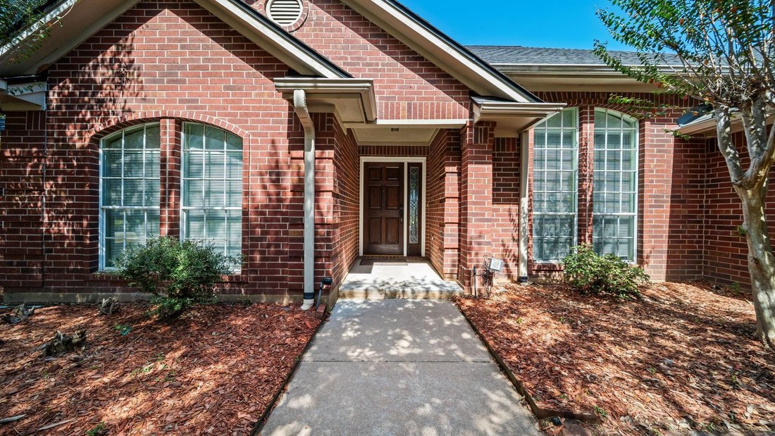 House in Brenham, Texas, United States 2 - 19097610