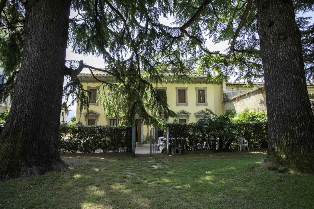 Apartamento en Gargnano, Lombardía, Italia 1 - 19095017
