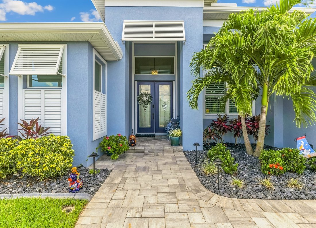 Casa en Port Charlotte, Florida, Estados Unidos 4 - 19093969
