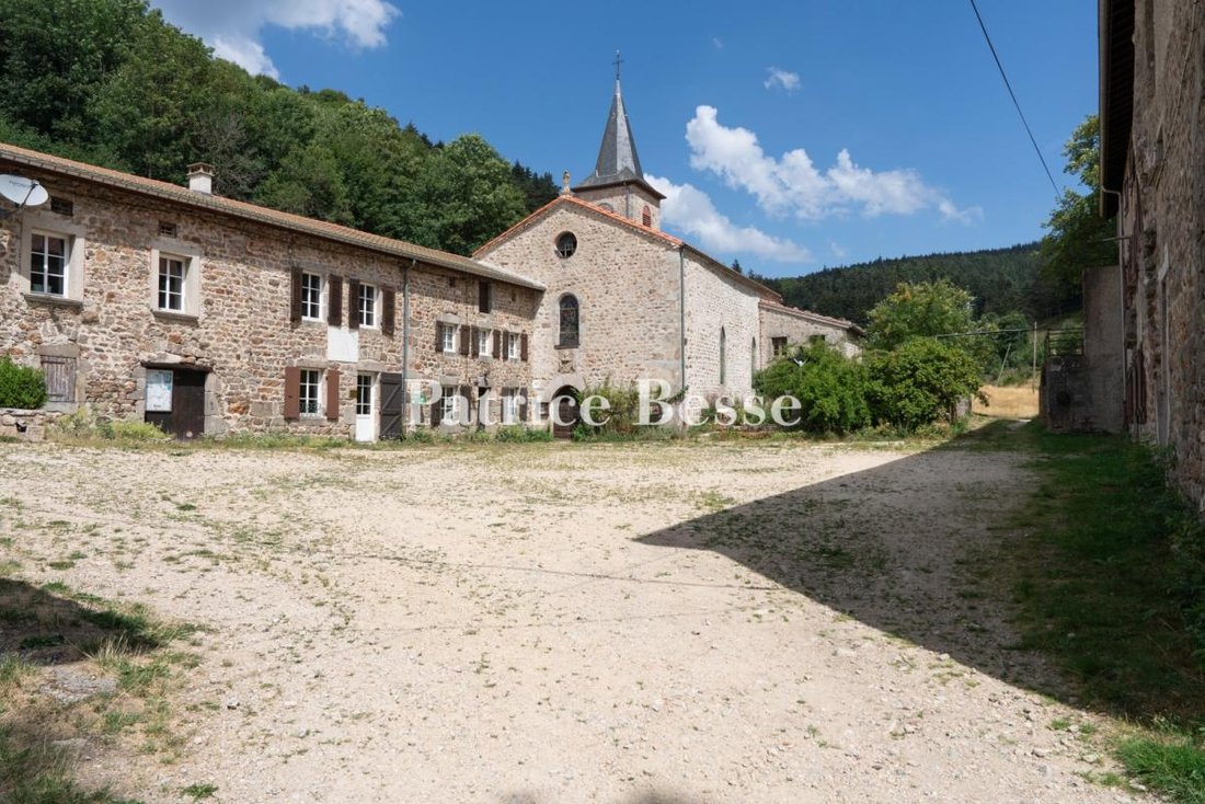 Haus in Riotord, Auvergne-Rhone-Alpen, Frankreich 2 - 19095077