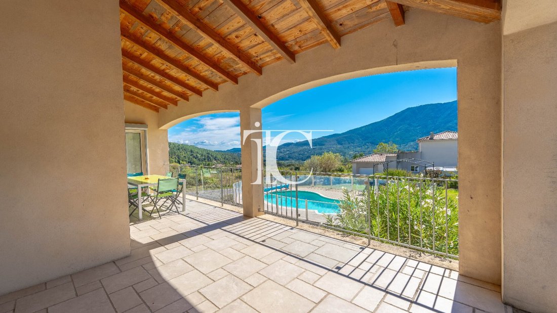 Villa in Les Vans, Auvergne-Rhône-Alpes, France 3 - 19098077