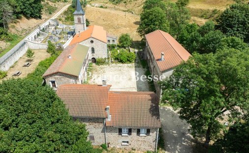 Haus in Riotord, Auvergne-Rhone-Alpen, Frankreich 1