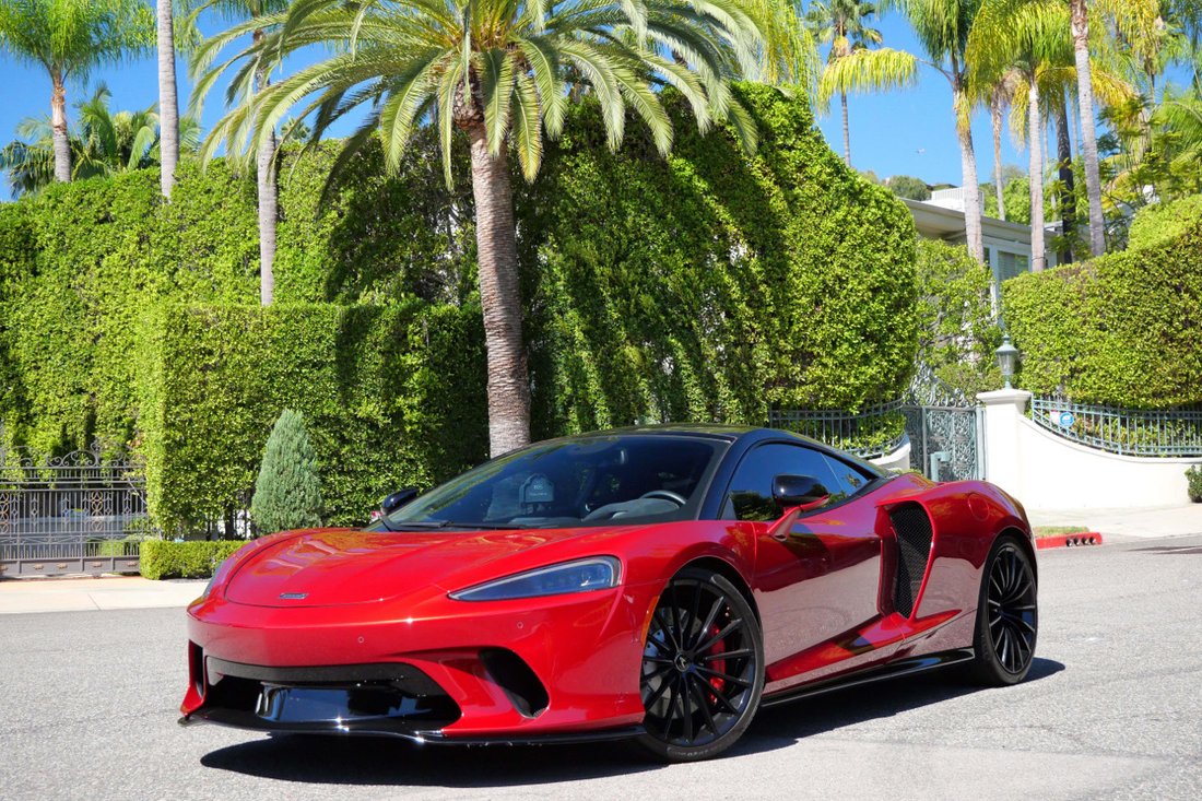 Coupe in West Hollywood, CA, United States 2 - 19096120