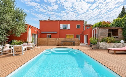 Maison à Plaissan, Occitanie, France 1