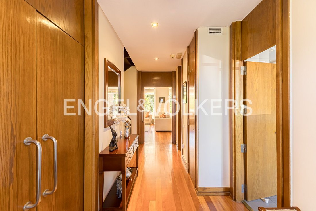 House in Boadilla del Monte, Comunidad de Madrid, Spain 2 - 19097753