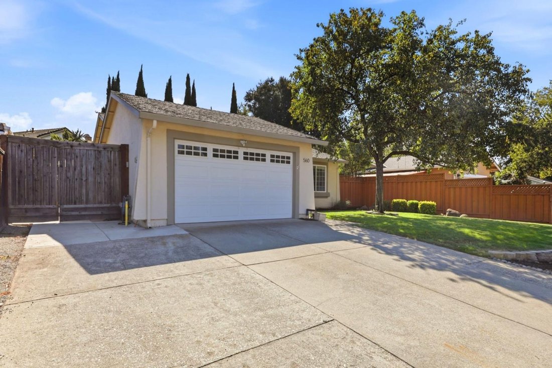 Casa en Morgan Hill, California, Estados Unidos 3 - 19094481