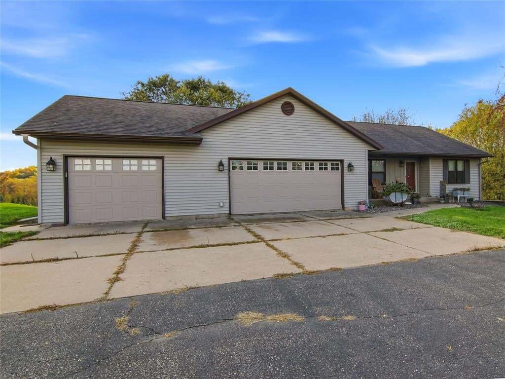 Maison à Eau Claire, Wisconsin, États-Unis 1 - 19096528
