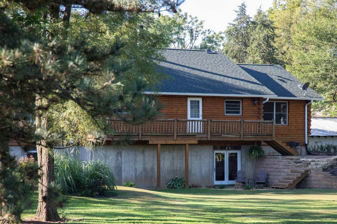 House in Sheffield, Illinois, United States 3 - 19094689