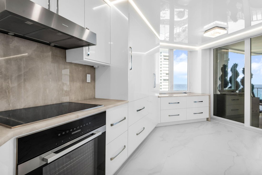 Condo in Boca Raton, Florida, United States 5 - 19097258