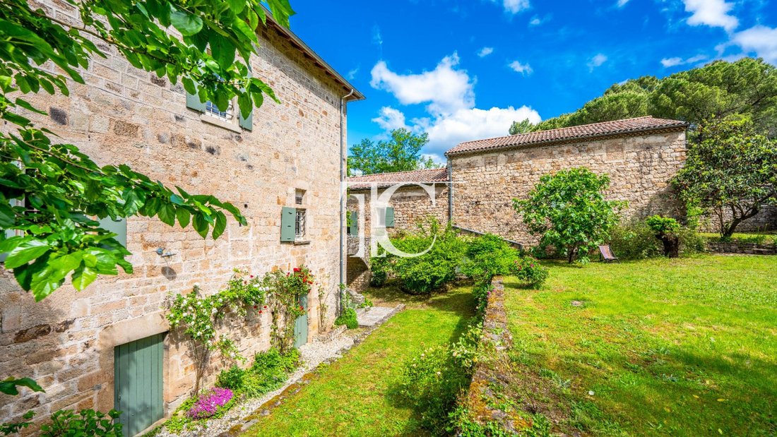 House in Vinezac, Auvergne-Rhône-Alpes, France 1 - 19098026