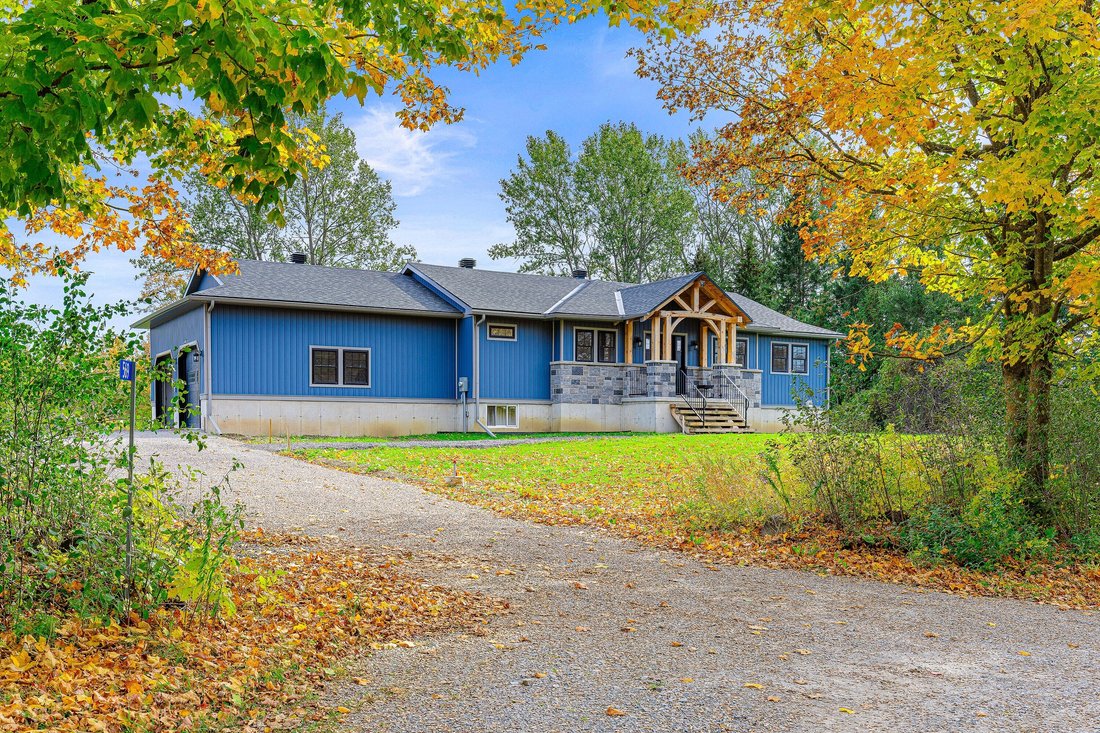 House in Elizabethtown-Kitley, Ontario, Canada 5 - 19096125