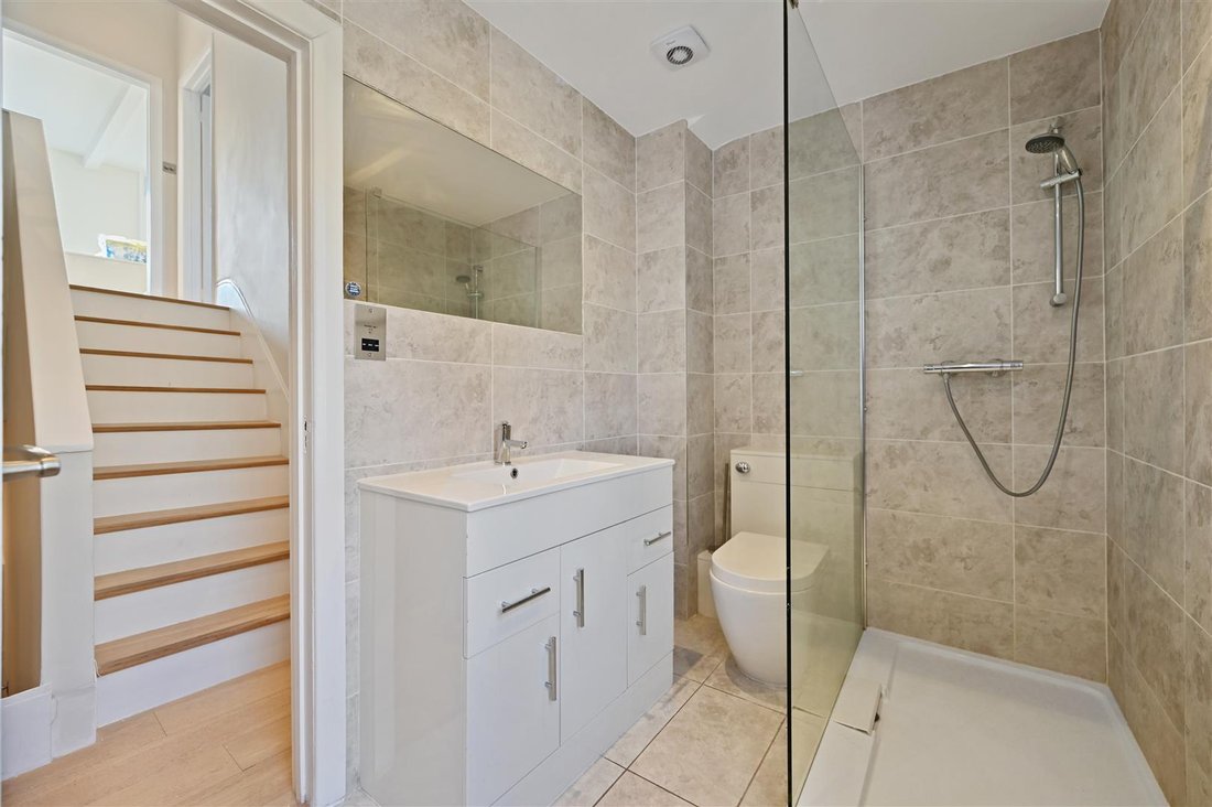 Apartment in West Kensington, Hammersmith and Fulham, England 5 - 19094553