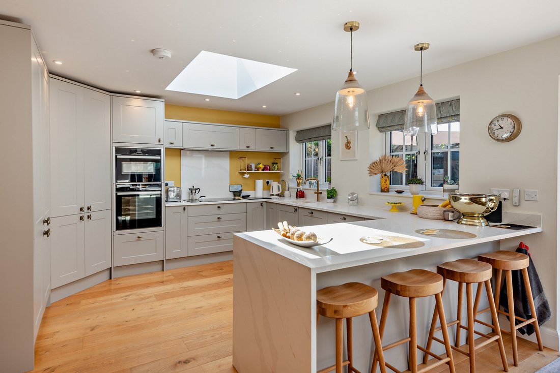 Haus in North Ascot, Winkfield, England 5 - 19094340