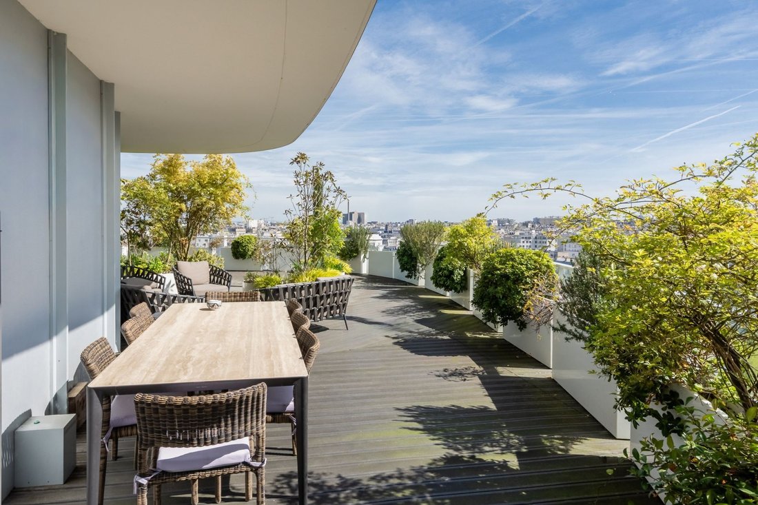 Apartment in Pereire-Malesherbes, Paris 17e Arrondissement, Paris 5 - 17683928
