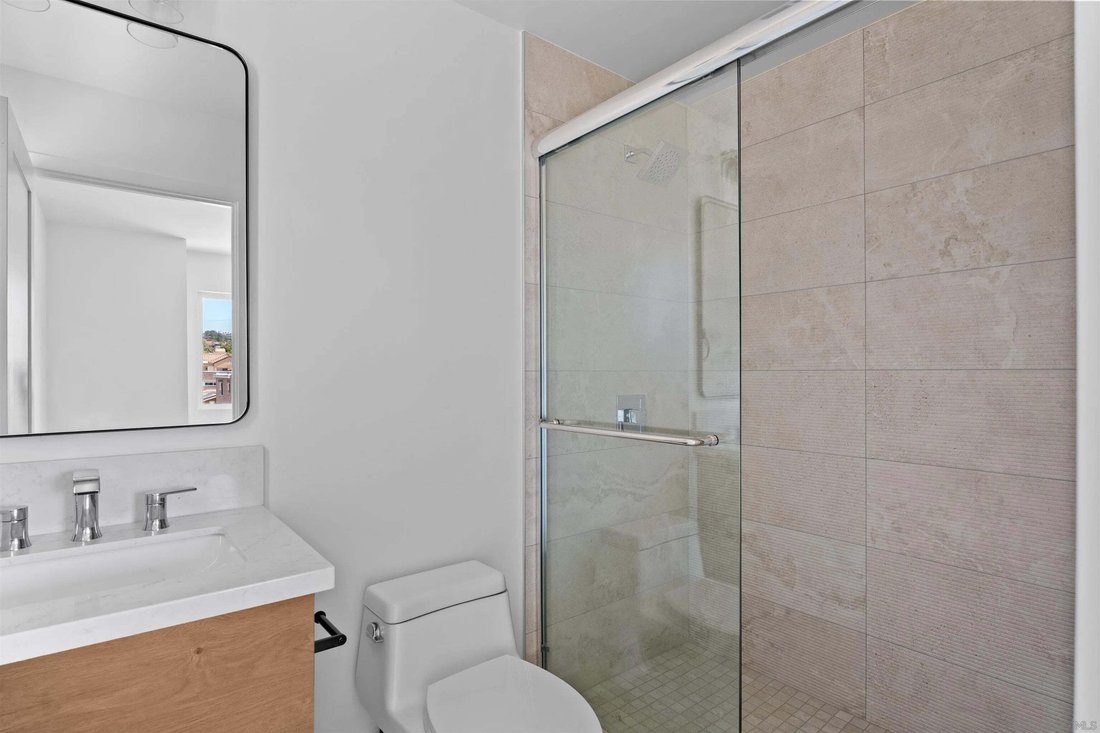 San Diego, California, United States 4 - 19097179