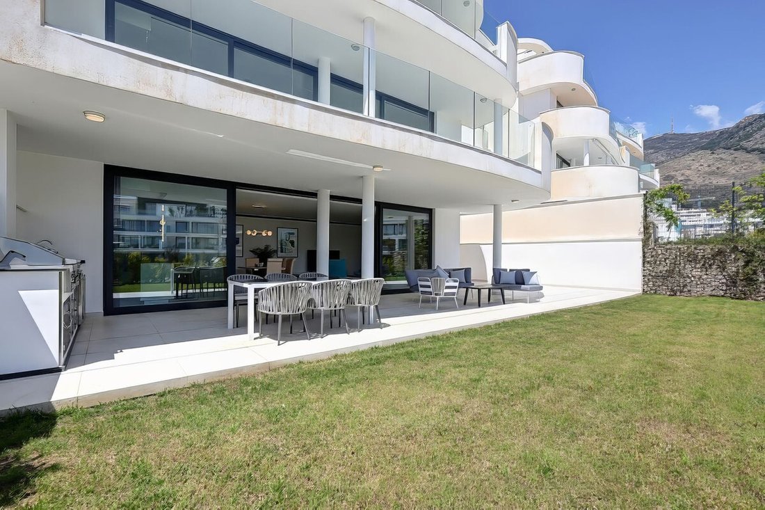 Appartamento a Fuengirola, Andalusia, Spagna 2 - 19095229