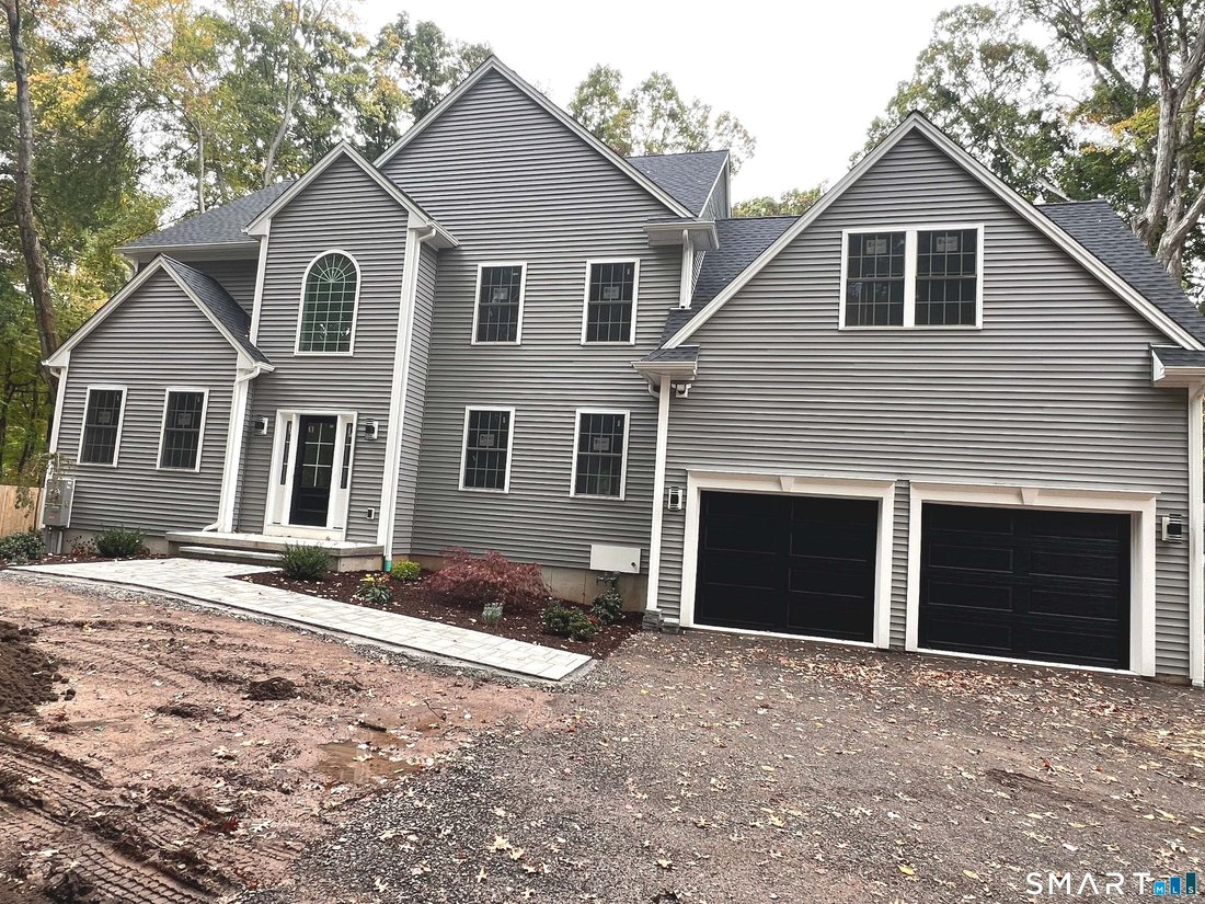 House in Southington, Connecticut, United States 1 - 18403401