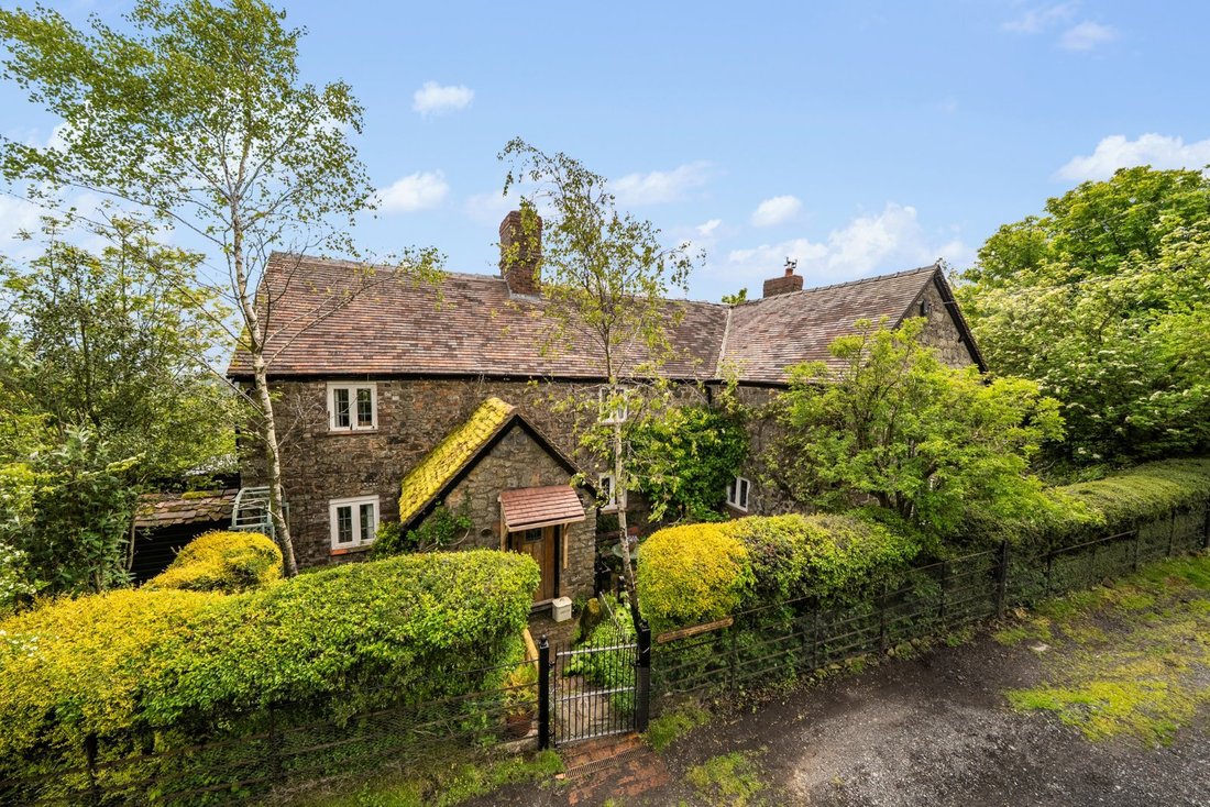 House in Shropshire, England 1 - 19094054
