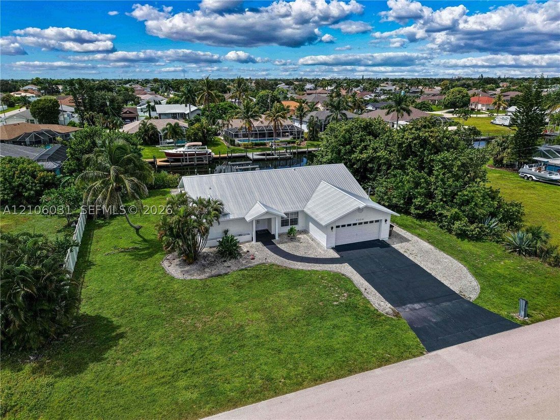 House in Cape Coral, Florida, United States 2 - 19097051