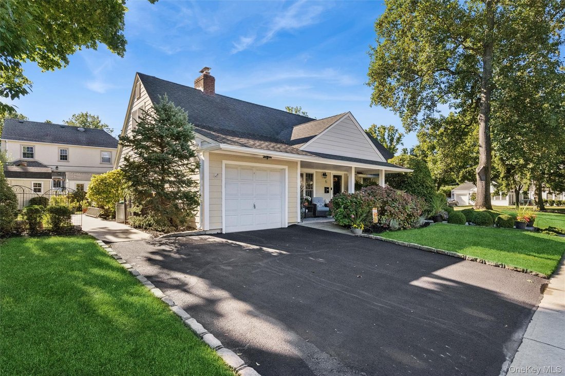 Casa a Garden City, New York, Stati Uniti 2 - 19094424
