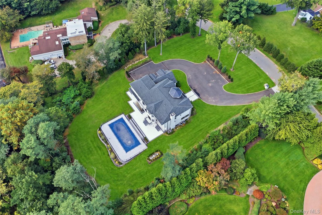 Haus in Old Westbury, New York, Vereinigte Staaten 2 - 19097270