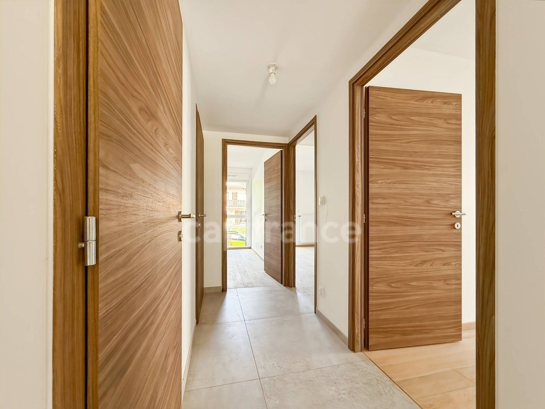 Apartamento en Divonne-les-Bains, Auvernia-Ródano-Alpes, Francia 5 - 19095265
