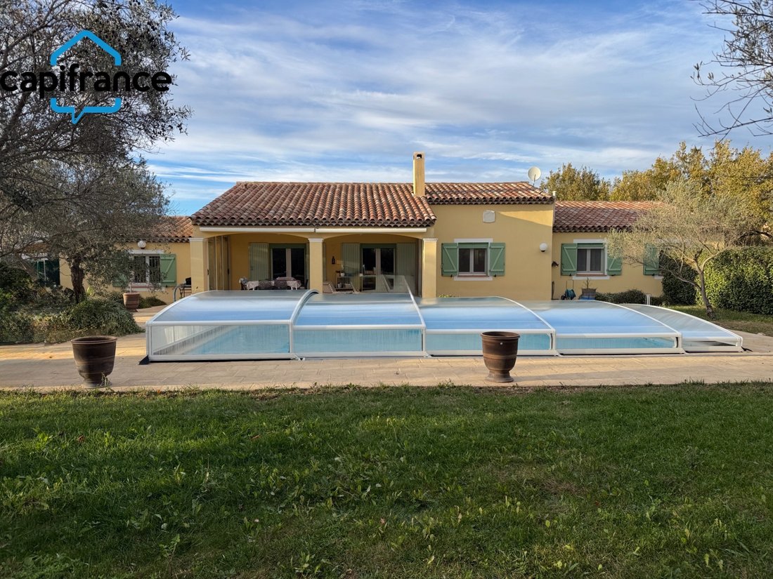 Villa en Trans-en-Provence, Provenza-Alpes-Costa Azul, Francia 1 - 17540936