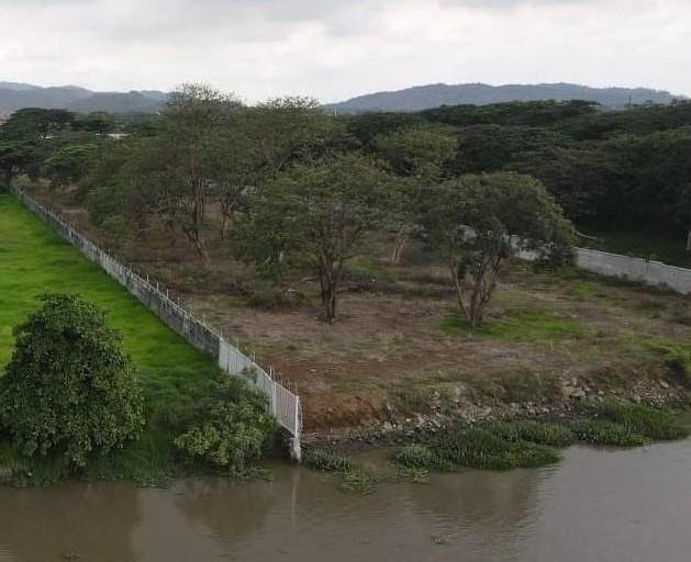 Land in El Condado, Provinz Guayas, Ecuador 3 - 19096037