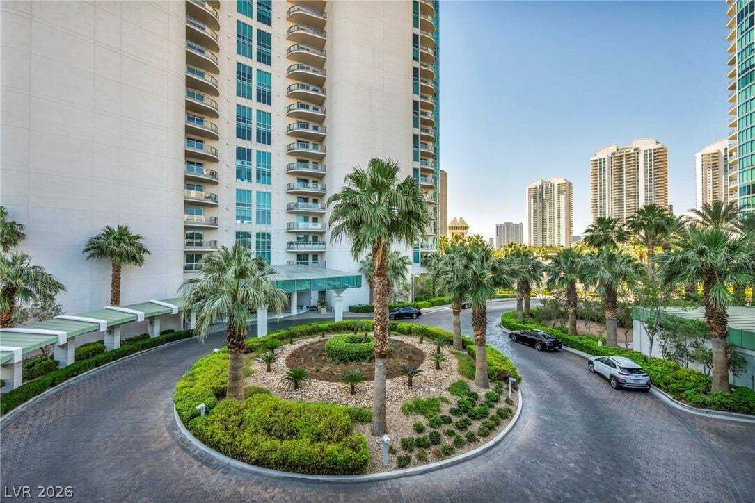 House in Las Vegas, Nevada, United States 2 - 19096622