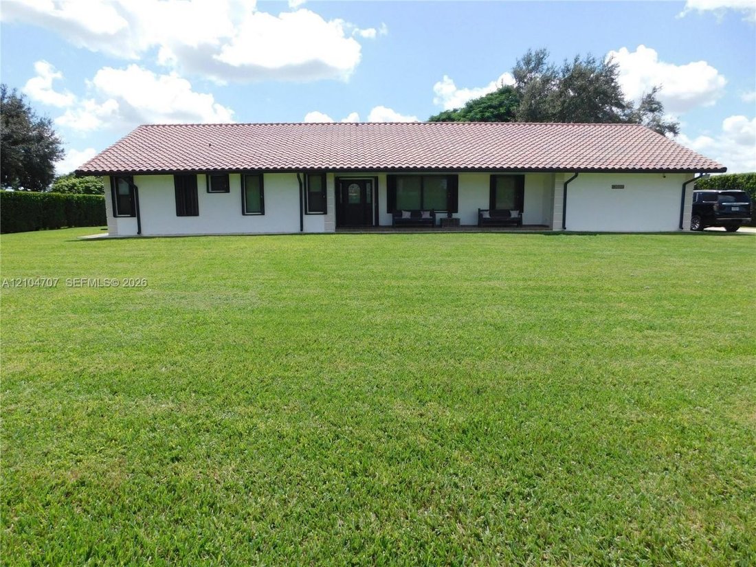 Haus in Miami, Florida, Vereinigte Staaten 1 - 19098939