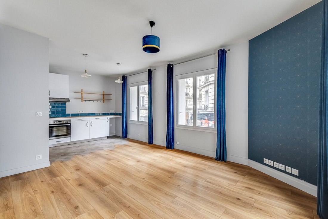 Apartment in Clignancourt-Jules Joffrin, Paris 18e Arrondissement, Paris 2 - 19095313