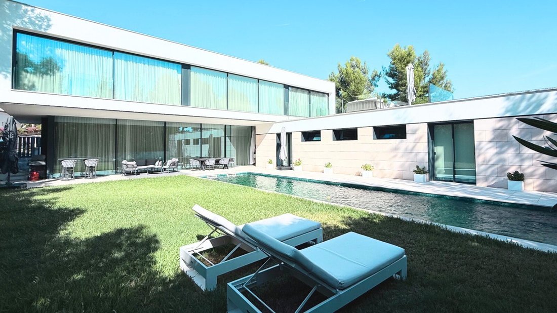 Villa in Rotes Velles, Calvia, Balearic Islands 1 - 19094992