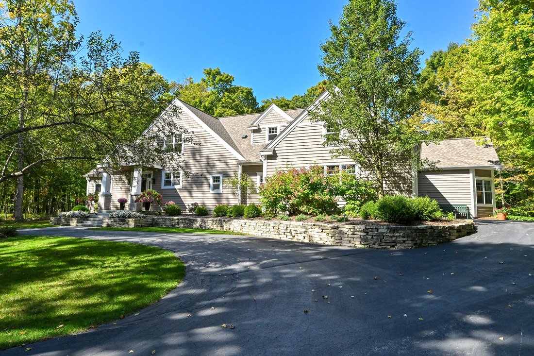 House in Thiensville, Wisconsin, United States 2 - 19098866