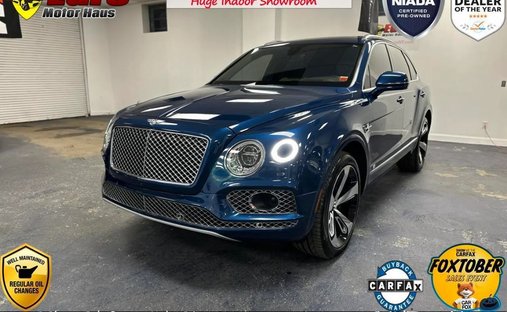 2018 Bentley Bentayga W12 Signature Sedan 4D in Great neck, NY, United States 1