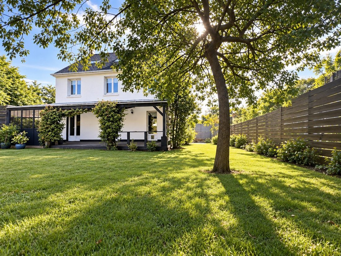 Casa en Centre Ville, Theix-Noyalo, Francia 1 - 19095500