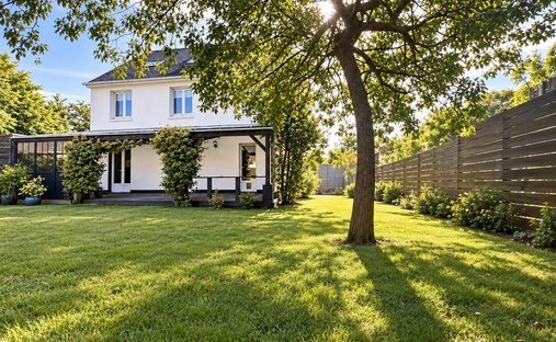 Haus in Centre Ville, Theix-Noyalo, Frankreich 1