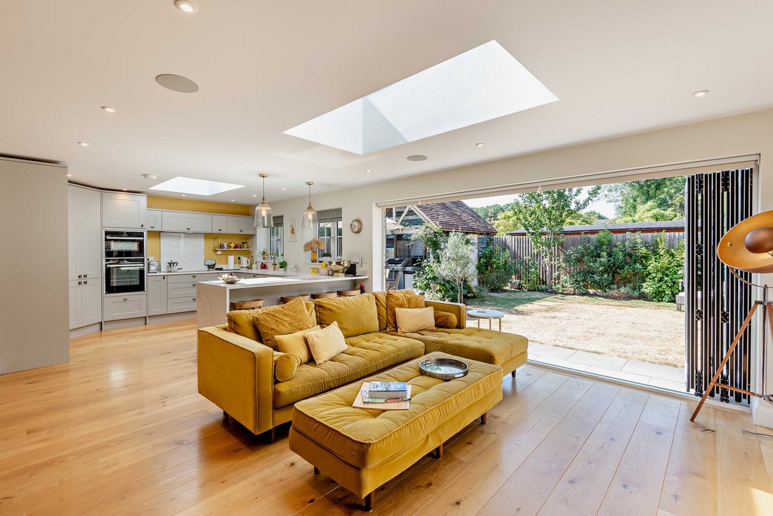 Haus in North Ascot, Winkfield, England 2 - 19094340