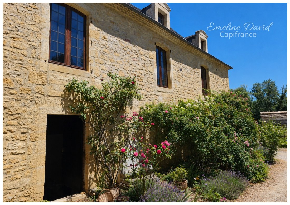Casa a Salignac-Eyvigues, Nuova Aquitania, Francia 5 - 19097964