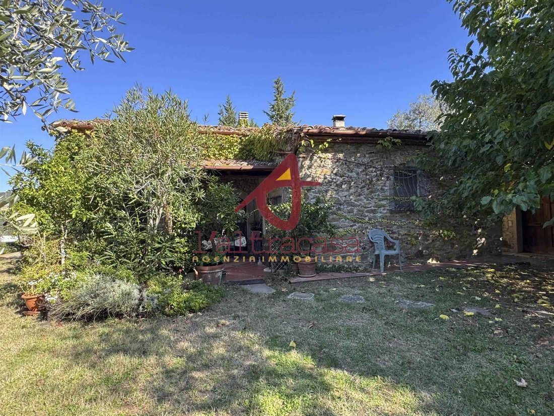 Casa di campagna a Lamporecchio, Toscana, Italia 1 - 19097854