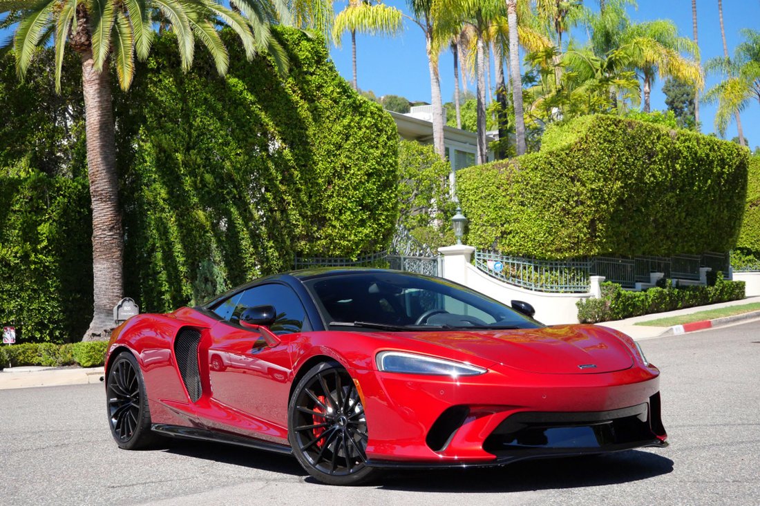 Coupe in West Hollywood, CA, United States 4 - 19096120