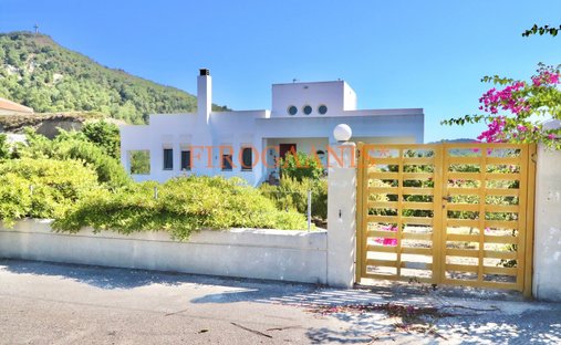 Villa in Paralia Apolakia, Aegean, Griechenland 1