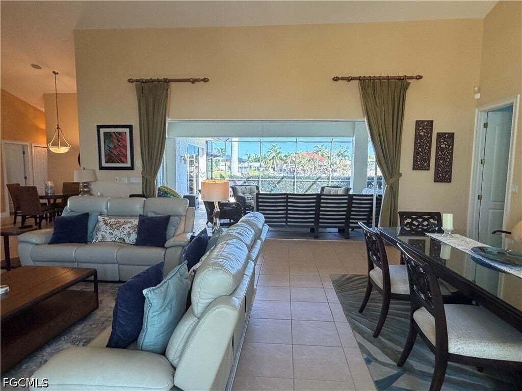 House in Cape Coral, Florida, United States 5 - 19099294