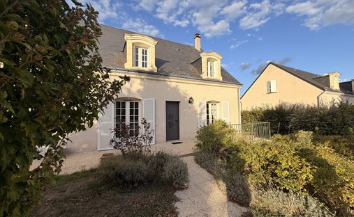 Maison à Centre Ville, Ballan-Miré, France 1