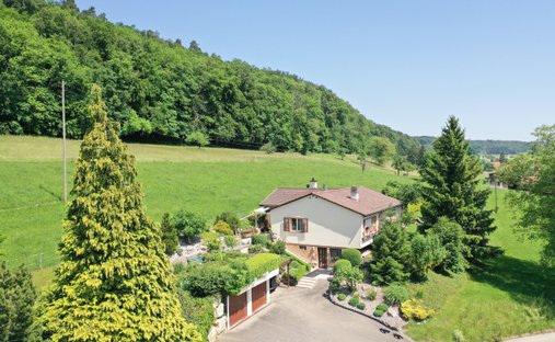 Haus in Seewen, Kanton Solothurn, Schweiz 1