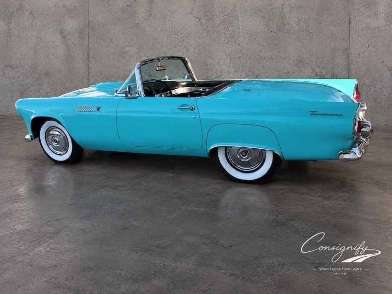 Cabriolet in Glendale, United States 1 - 19099634