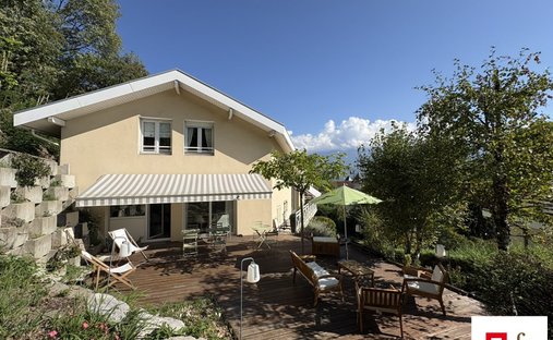 Haus in Corenc, Auvergne-Rhone-Alpen, Frankreich 1