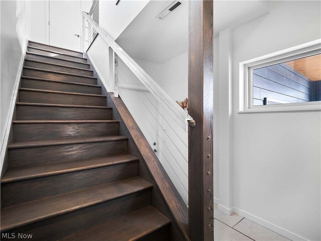 Townhouse in Cleveland, Ohio, United States 5 - 19099130