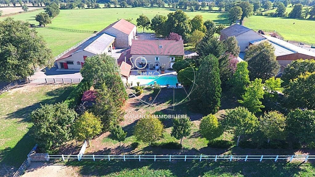 Farm Ranch in Le Dorat, Neu-Aquitanien, Frankreich 1 - 19099034
